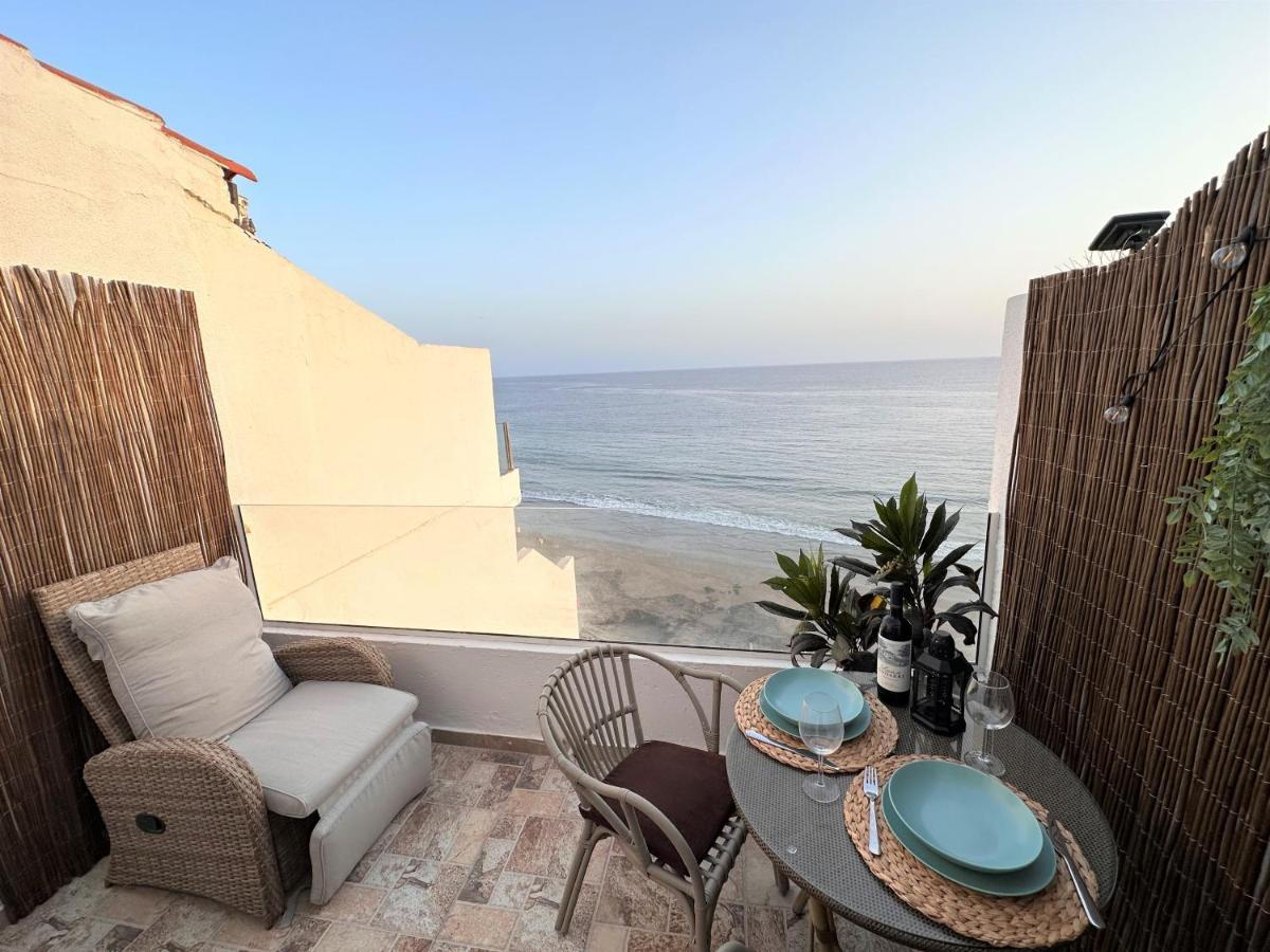 Ocean Views - Beach Apartment パタラバカ エクステリア 写真