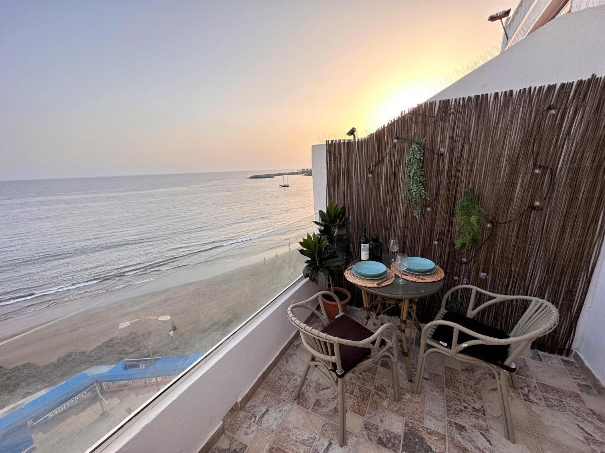 Ocean Views - Beach Apartment パタラバカ エクステリア 写真