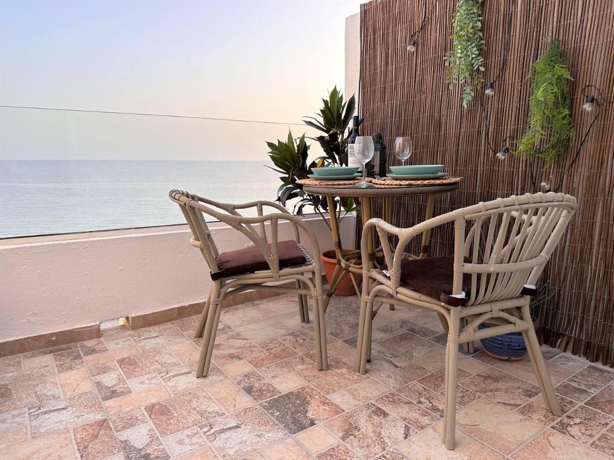 Ocean Views - Beach Apartment パタラバカ エクステリア 写真
